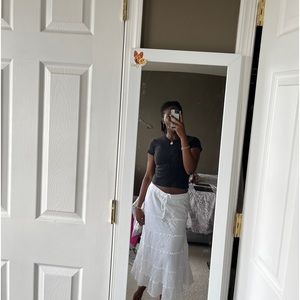 White midi skirt